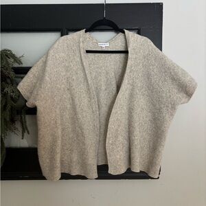 Aritzia Community Ionic Wool Cape Ivory Gray Wool Yak Blend